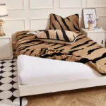 2pcs Plush Pillowcase - Image 4